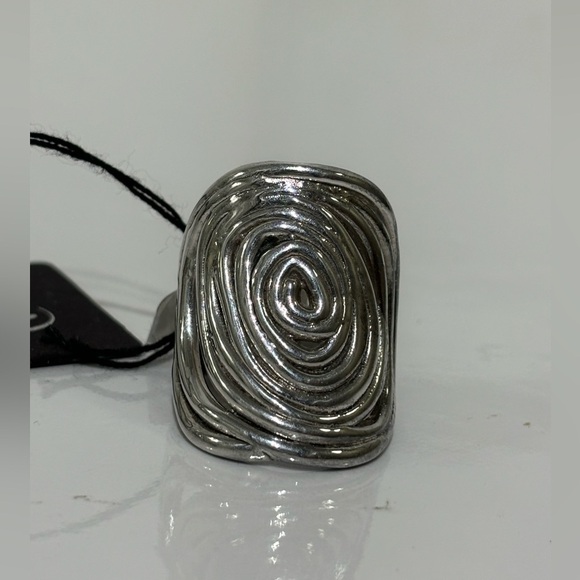 ✨ NWT E&L  Sterling Silver Swirl Ring size 9 - Picture 4 of 5